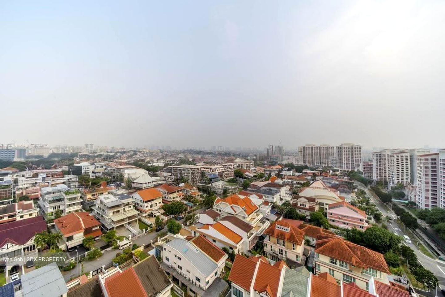 Grosvenor View (D14), Condominium #636014281